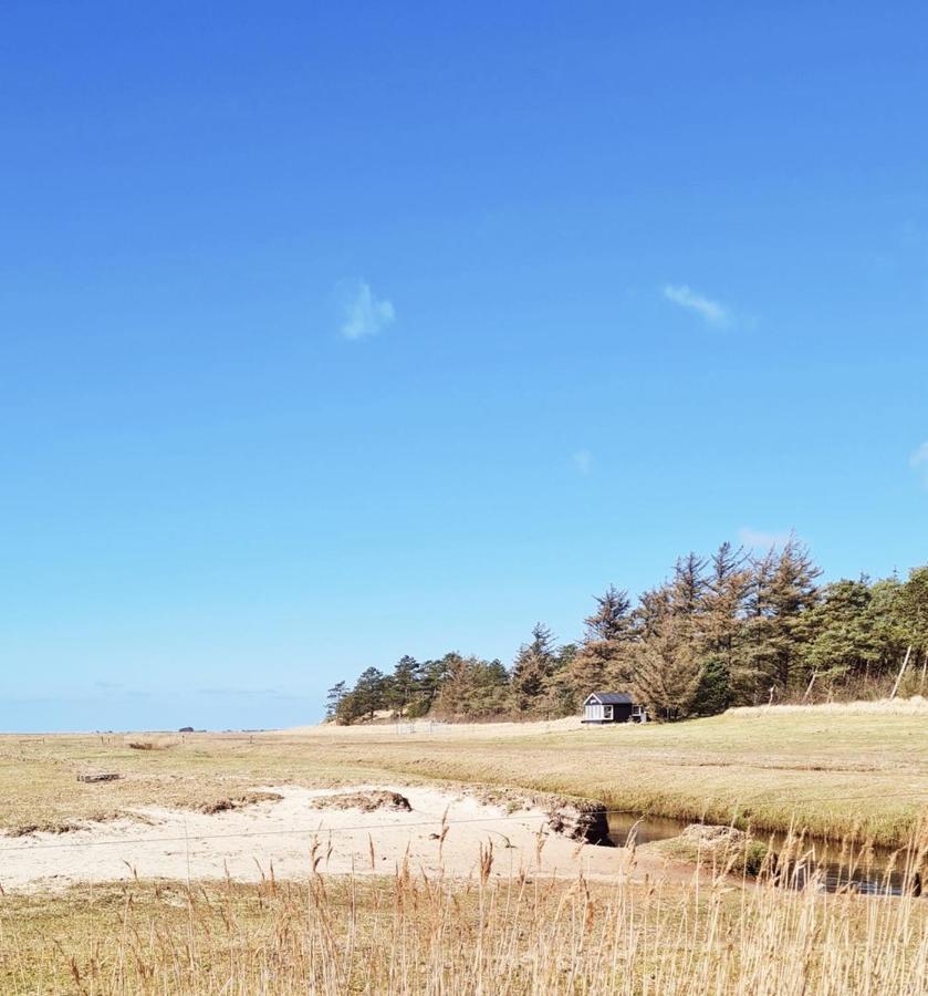 Knaldhytten Holiday home